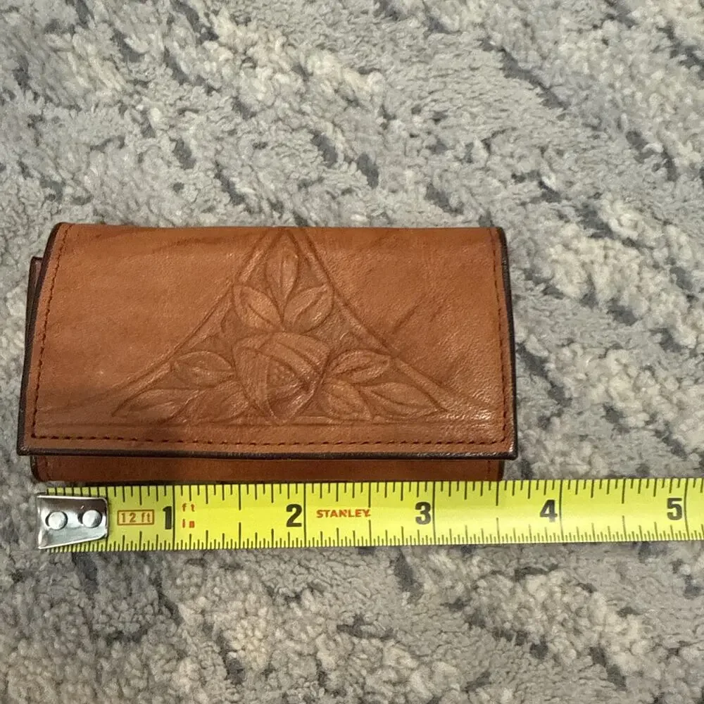 Rolfs Cowhide Leather Key Holder Caddy Hand Tooled Floral Snap Lock NOS